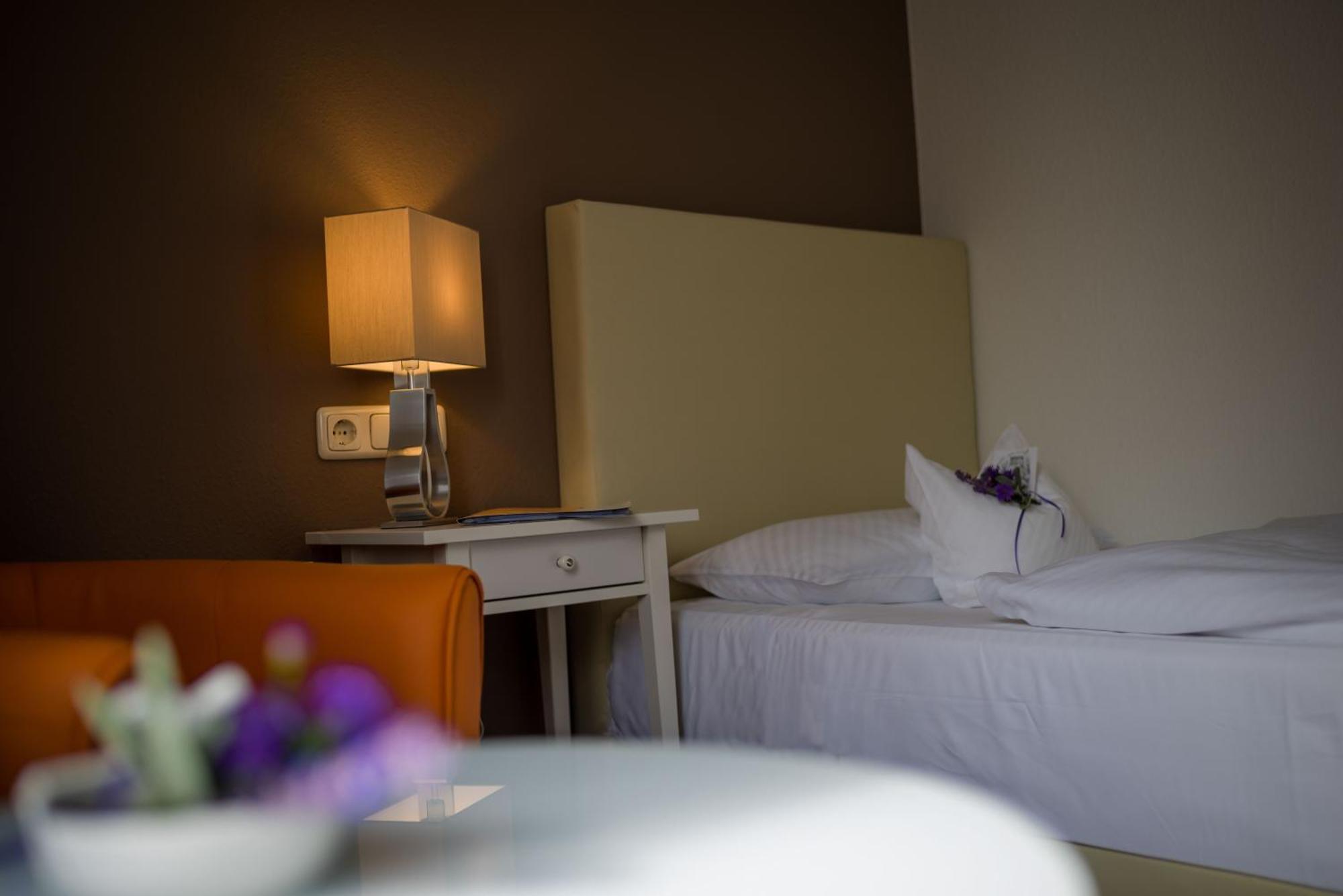 Hotel Leicht Biebelried Eksteriør bilde