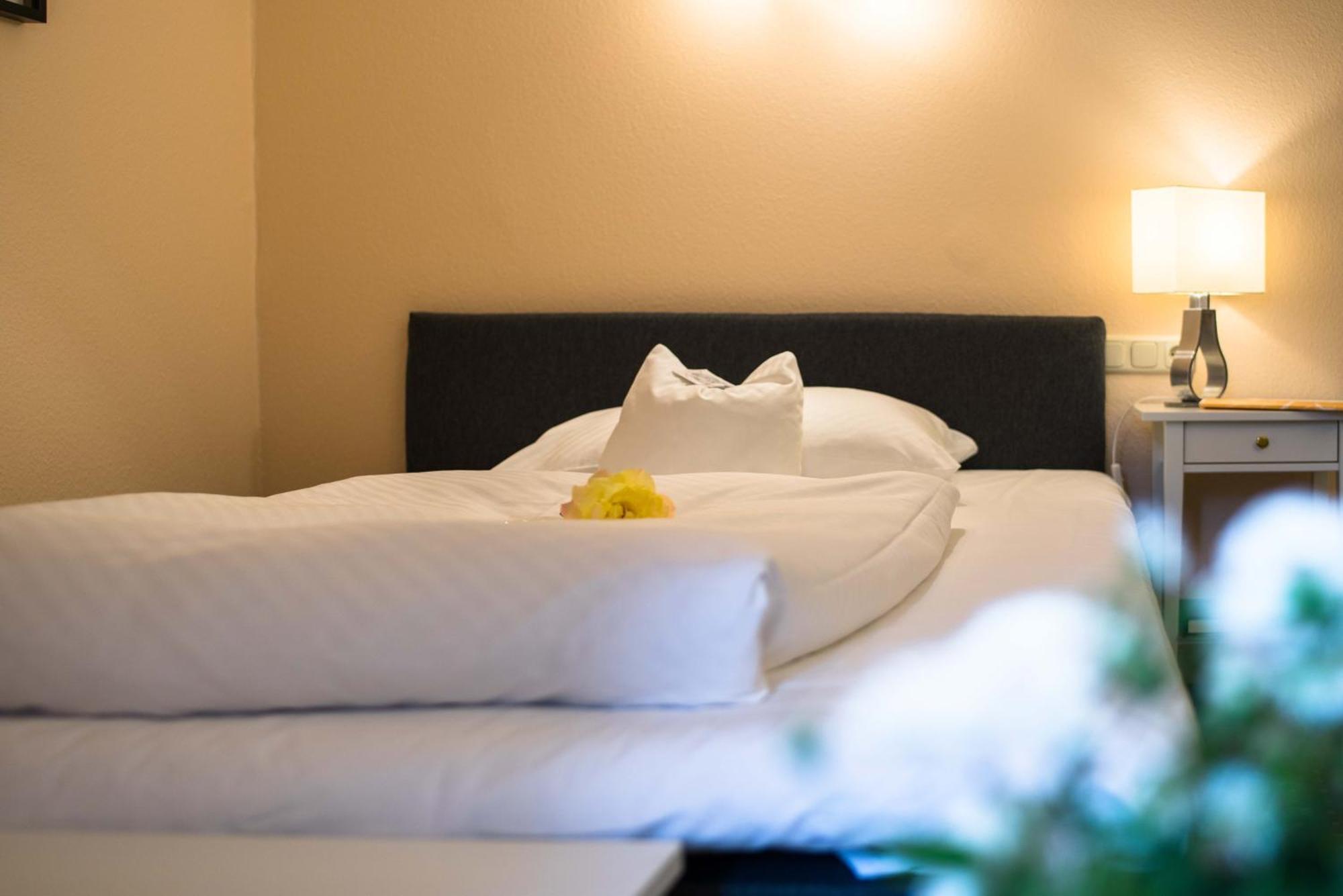 Hotel Leicht Biebelried Eksteriør bilde